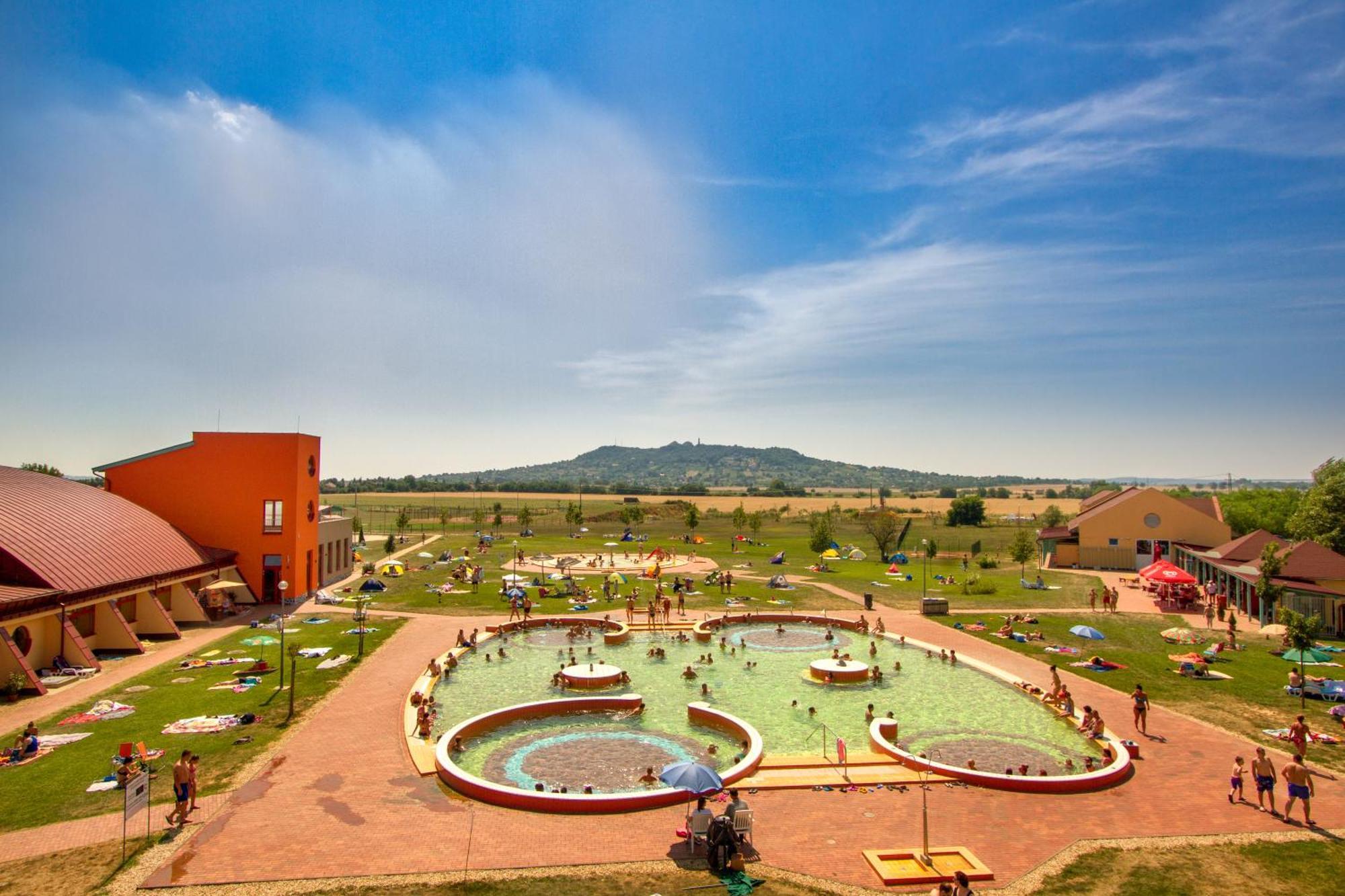 Vulkan Wellness Hotel & Camping Celldömölk Dış mekan fotoğraf
