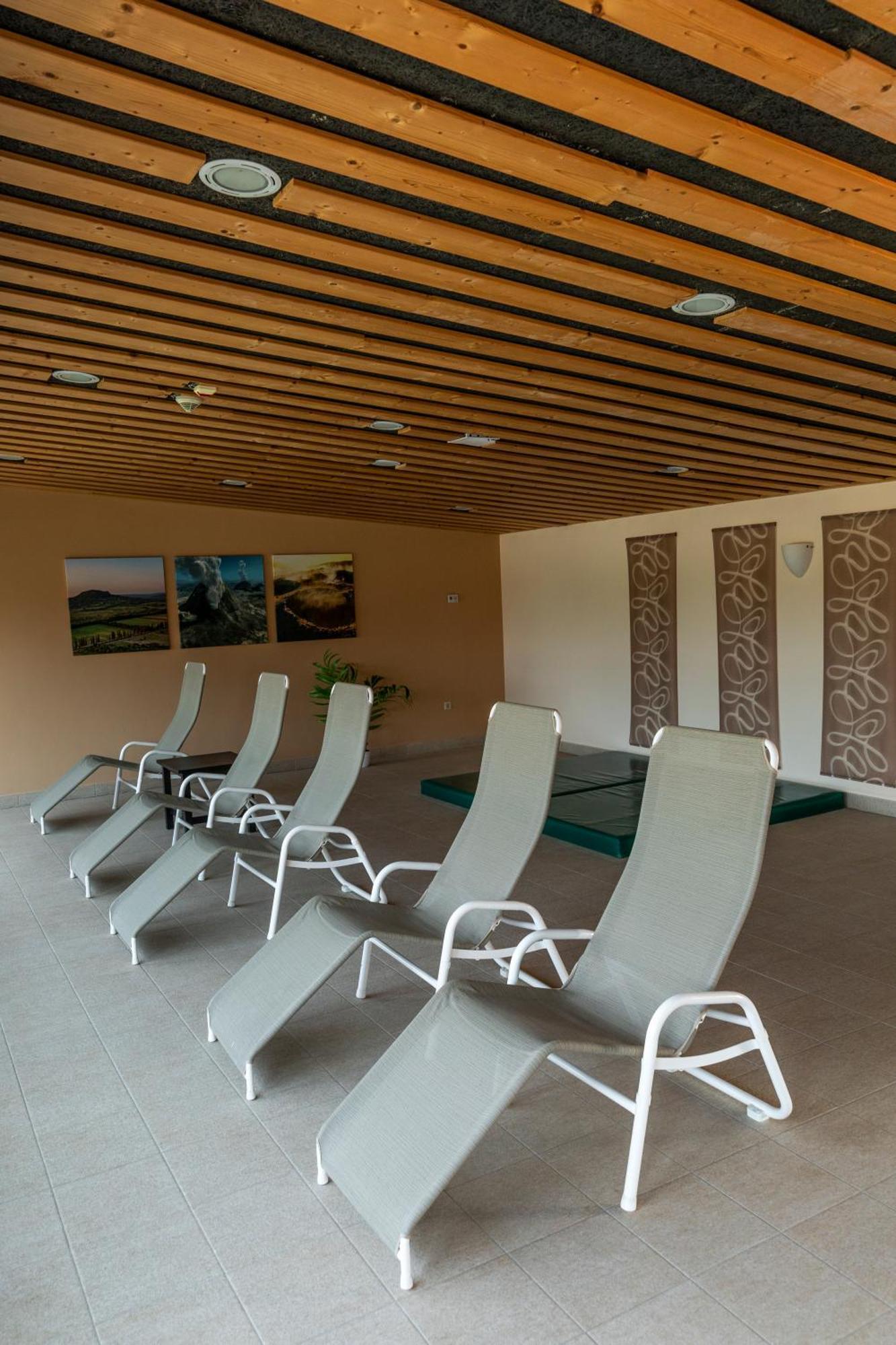 Vulkan Wellness Hotel & Camping Celldömölk Dış mekan fotoğraf
