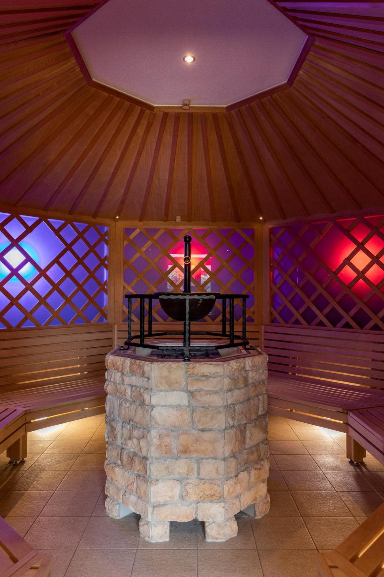 Vulkan Wellness Hotel & Camping Celldömölk Dış mekan fotoğraf